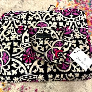 “Vera Bradley” Hanging Organizer